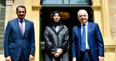 سلامة استقبل وزيرة التربية القطرية: قطر مهتمة لمساعدة لبنان بإعادة بناء ما دمر بالحرب الاخيرة الخاطر: للبنان بصمة في الثقافة العربية لا يمكن ان تنسى